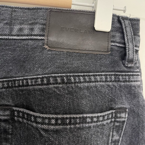 Everlane 90's Cheeky Jean Organic Cotton Size 24 Washed Black - Picture 3 of 7